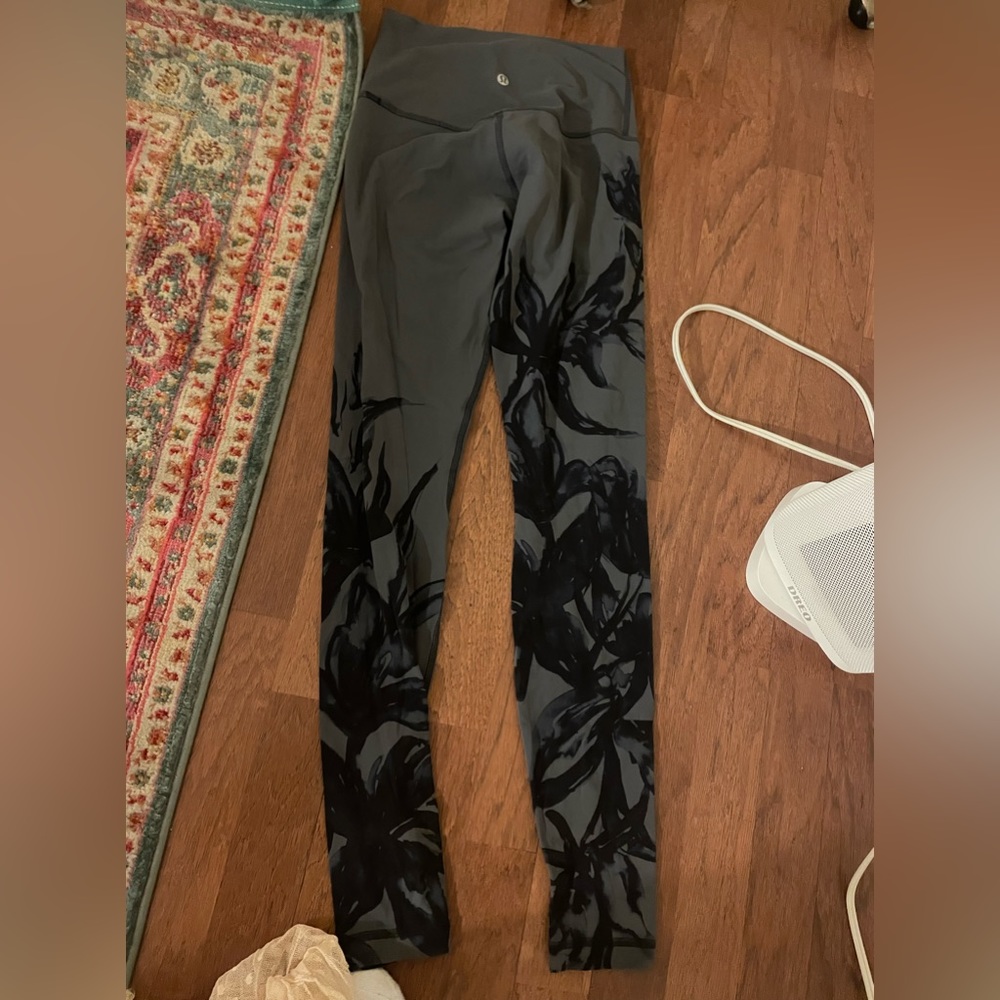 Lulu lemon leggings